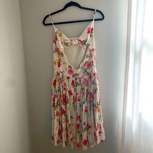 Original Gal Meets Glam floral dress, bow tie back